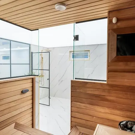 Apartamento Modern With Jacuzzi And Sauna Vaasa